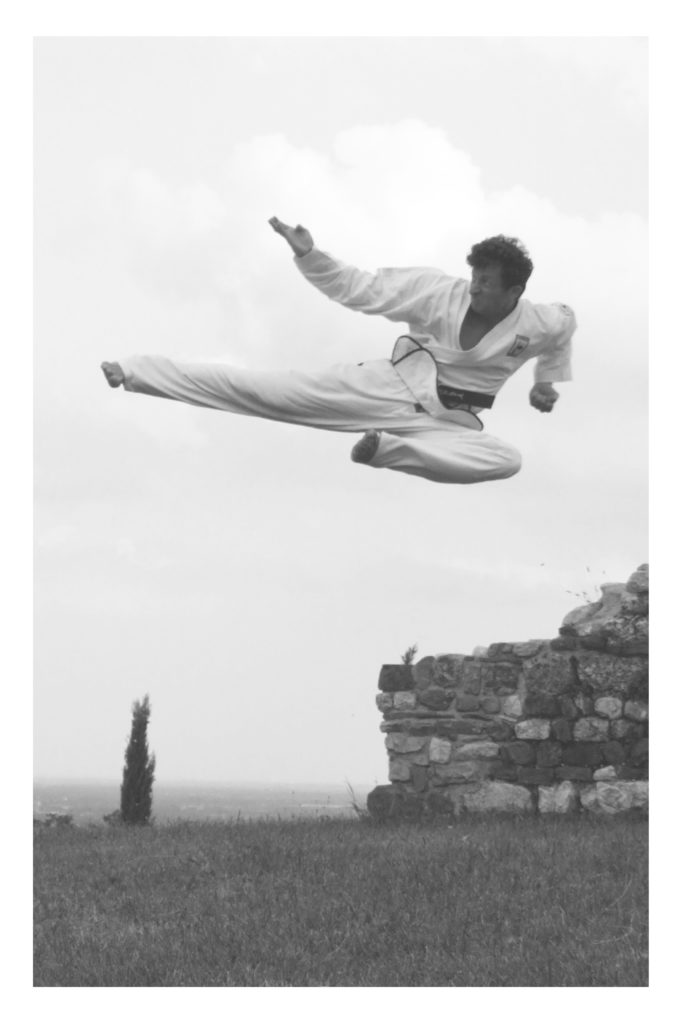 http://www.taekwondo-drexler.it/wp-content/uploads/2020/FotoAlbum1/F05-683x1024.jpg